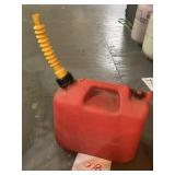 2 gallon plastic gas can