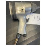 Cal-Hawk 1/2 sq air impact wrench