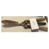 Gardening shears
