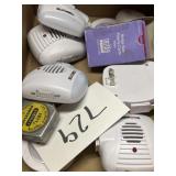 Mixed lot; pest repellers and more