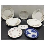 Mixed lot of 9 plates