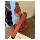 Vintage bottle jack