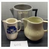 Lot of 3 flower pots