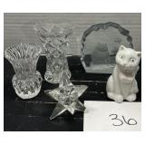 Mixed lot; lead crystal mini vases & more