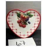 Bella cases strawberry serving plate