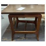 MCM end table; 18x23x18