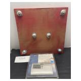 Small red helpful tool slider & more