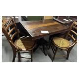 Vintage Footed Table w/ (2) Chairs; 36*24*29
