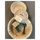 Vintage Enamel Ware Basins & More