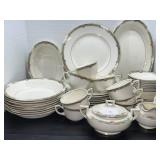 (44) PC Homer Laughlin; Nautilis China Set