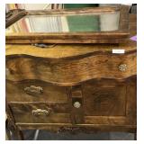 Vintage Wash Stand w/ Mirror; 34*18*30