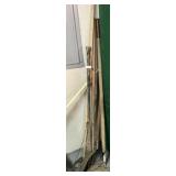 Mixed Hand Tool Lot; Gardening Hoe & More