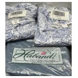 Mixed New Clothing; Med & More