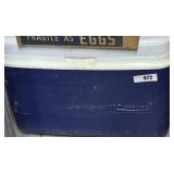 Vintage Rubbermaid Cooler