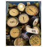Mixed Gauges