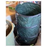 Pop Up Garbage Can w/ Wheels