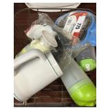 Mixed Kitchen Lot; Grater and More
