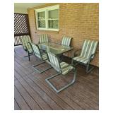 Nice Patio Table with 6 Chairs