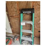 Warner 4 ft Ladder