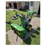 John Deere 1330 SE Snow Blower ( Like New)