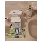 11 BARS Soap-Razors-Containers