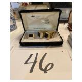 Cufflink set