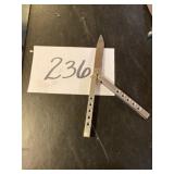 Small butterfly knife