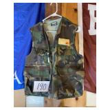Camouflage fishing vest