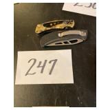 Folding knives