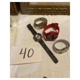 Assorted watches lot