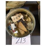 Miscellaneous costume jewel