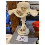 Capodimonte Italian 17 inch floral lamp