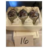 Bradford exchange, Wolf ornaments glass vintage