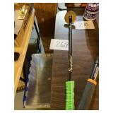 Telescopic, magnetic tool collector