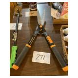 Fiskars hedge and shrub trimmers