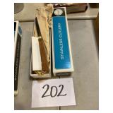 New 12 piece steak knives
