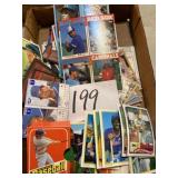 Assorted major-league baseball cards lot