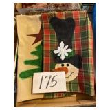 Table runners for Christmas and plate