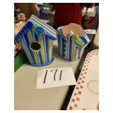 Ceramic birdfeeders feed