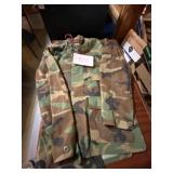 menï¿½s small military camo jacket