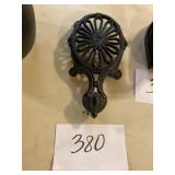 Cast iron trivet