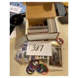 Assorted baseball cards and memorabilia