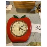 Apple kitchen clock