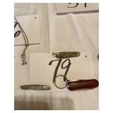 Small pocket knives