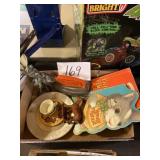 Miscellaneous items lot