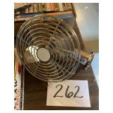 Two speed deluxe metal fan
