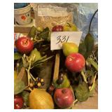 Home decorating items