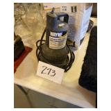 Submersible pump
