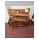 Vintage Lane Cedar Chest "Nice"