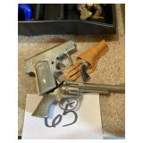 Assorted cap gun